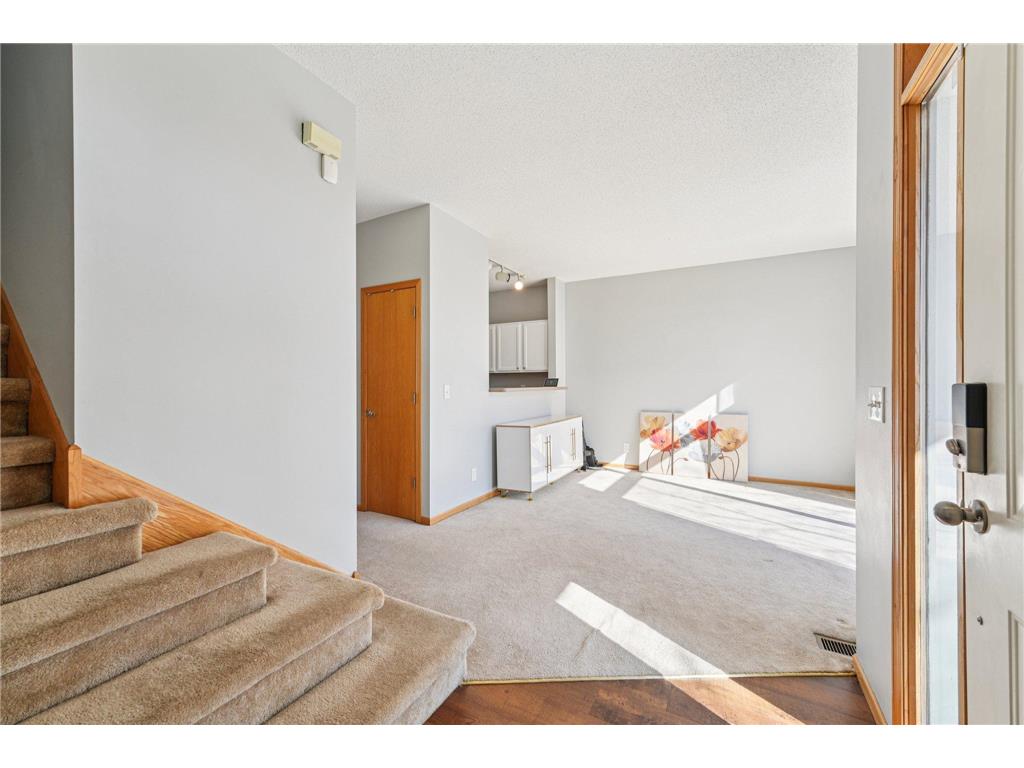 7413 Zane Avenue N Brooklyn Park MN 55443 7045329 image4