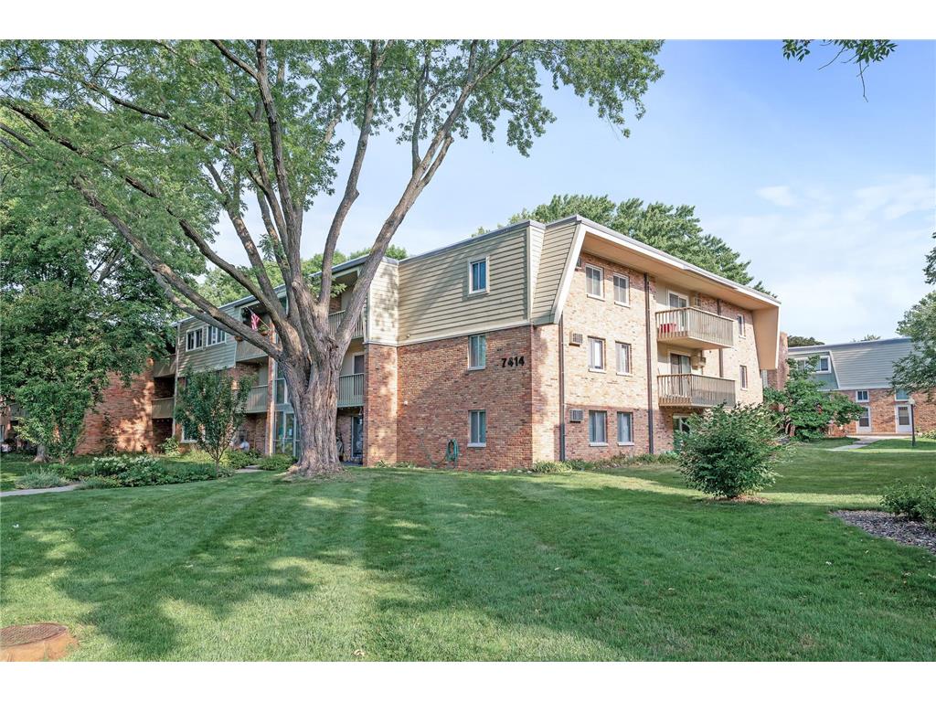 7414 W 22nd Street #102 Saint Louis Park MN 55426 6404559 image1