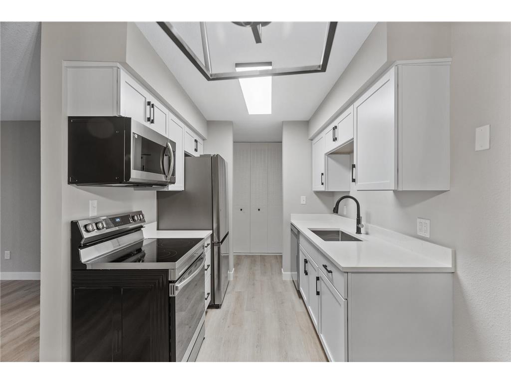 7414 W 22nd Street #114 Saint Louis Park MN 55426 6802898 image2