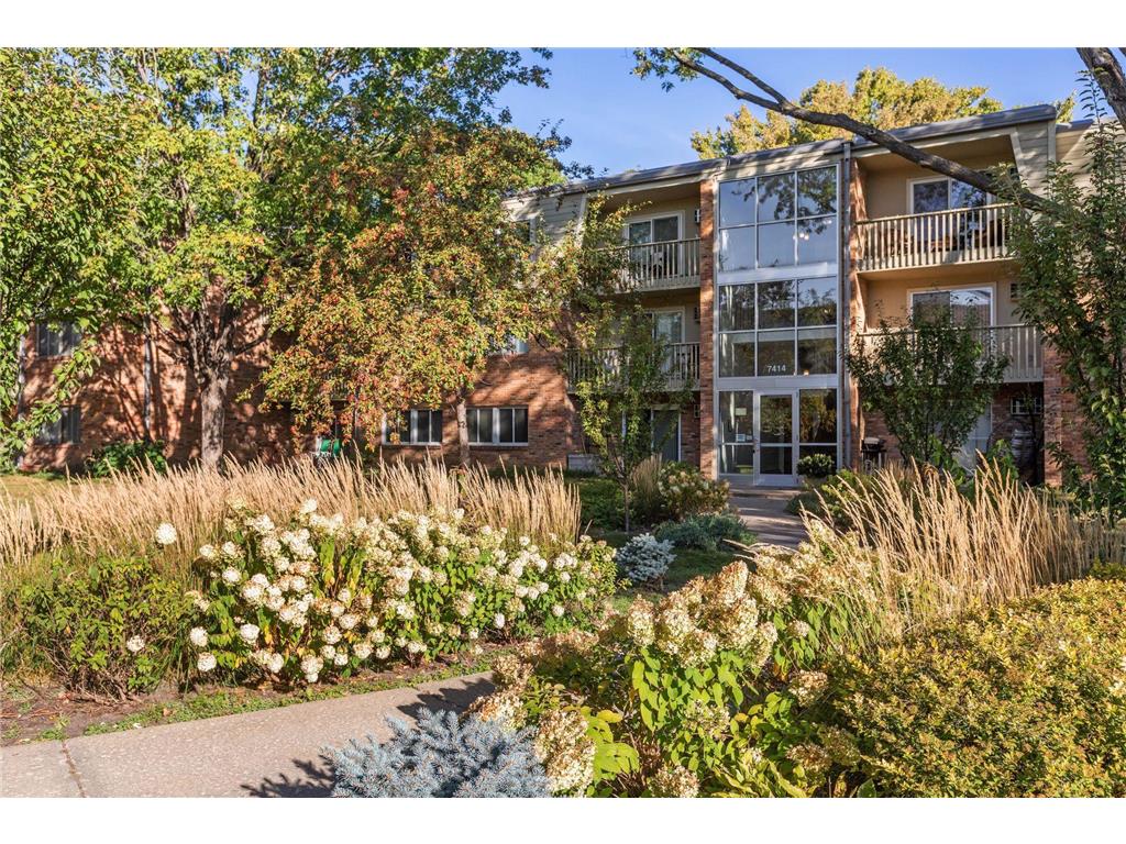 7414 W 22nd Street 212, Saint Louis Park, MN, 55426 MLS 6260467