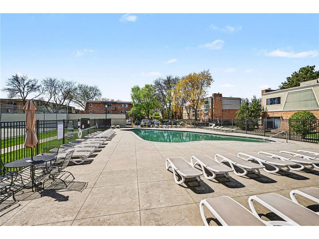 7414 W 22nd Street #312 Saint Louis Park MN 55426 7062897 image22