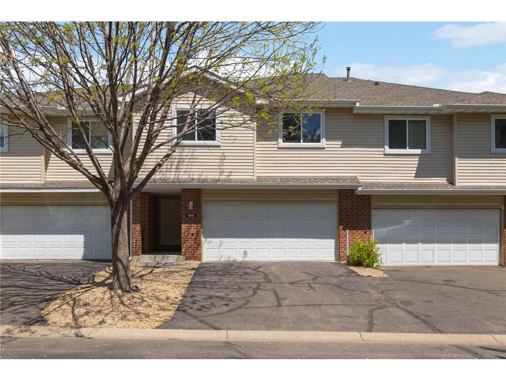 7416 Brady Path Inver Grove Heights MN 55076 7074066 image1