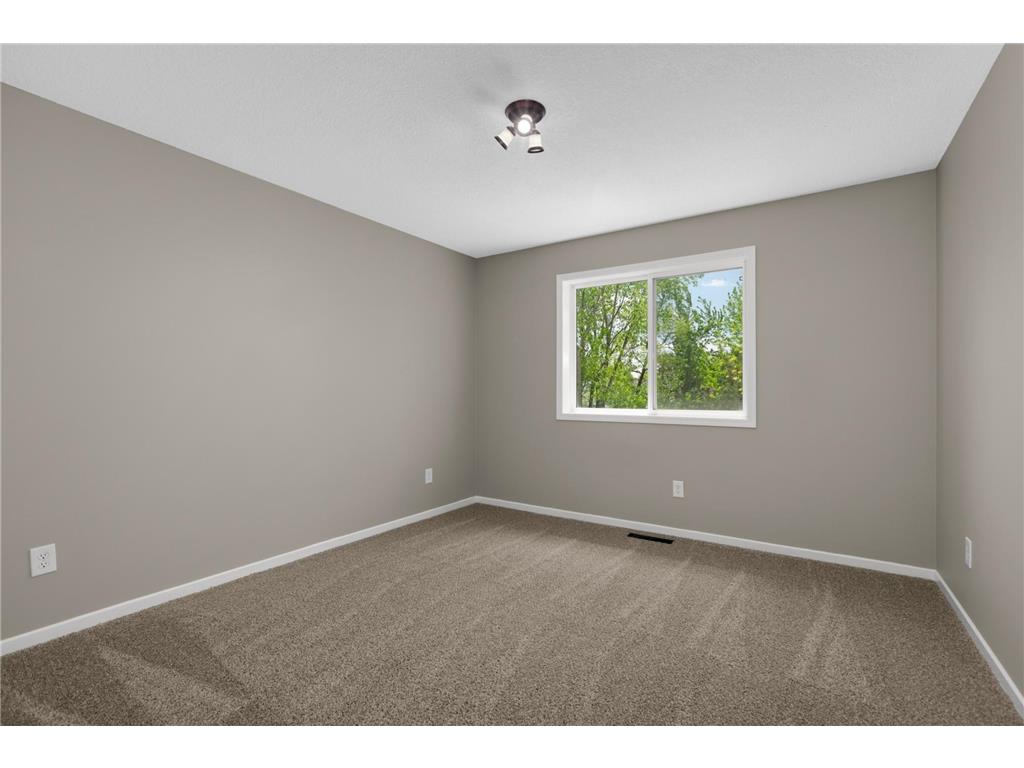 7416 Brady Path Inver Grove Heights MN 55076 7074066 image22