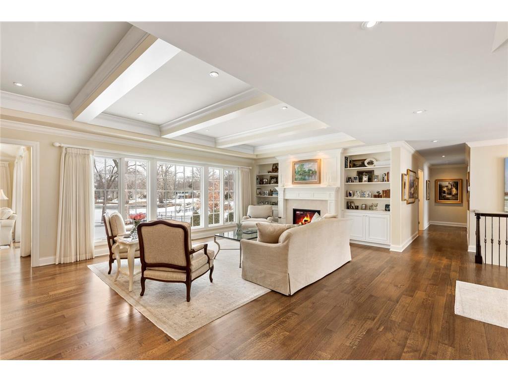 7416 W Shore Drive Edina MN 55435 - Edina 6335023 image1