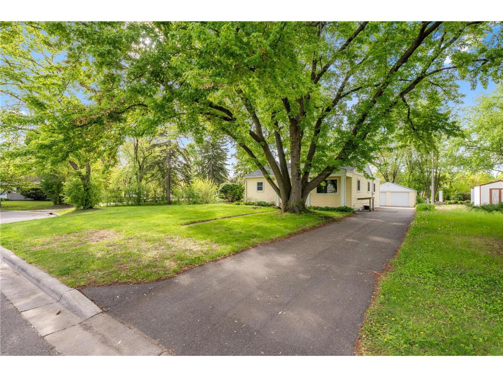 7417 Shirley Place Crystal MN 55428 7081119 image36