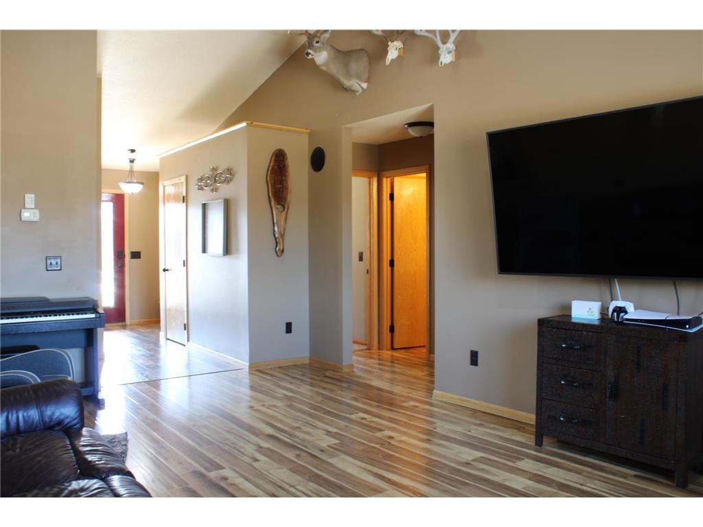 7418 450th Street Sunrise Twp MN 55032 7030929 image4