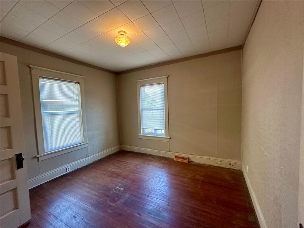 742 N Freeman Avenue Luverne MN 56156 6804686 image14