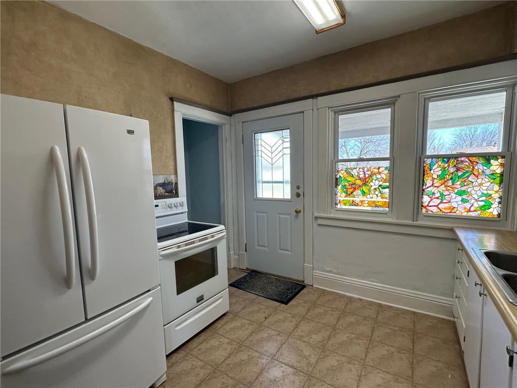 742 N Freeman Avenue Luverne MN 56156 6804686 image18