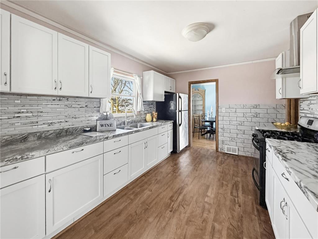 742 Nebraska Avenue E Saint Paul MN 55106 7027785 image2