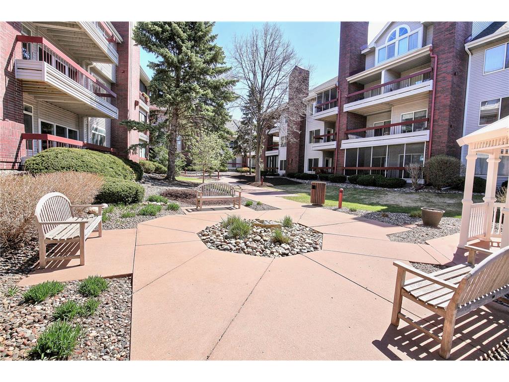 7420 Edinborough Way #6211 Edina MN 55435 7054450 image43