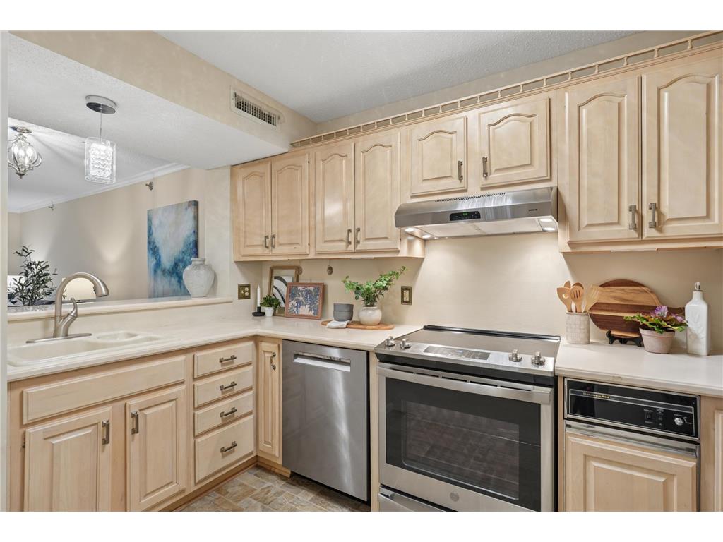 7420 Edinborough Way #6315 Edina MN 55435 7064713 image5
