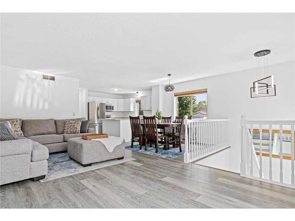 7421 University Avenue NE Fridley MN 55432 6731259 image1