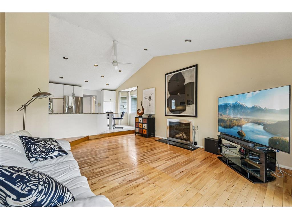 7423 Hyde Park Lane Edina MN 55439 7067402 image15