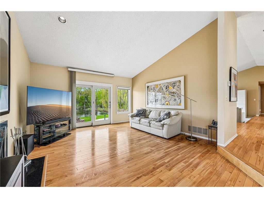 7423 Hyde Park Lane Edina MN 55439 7067402 image16