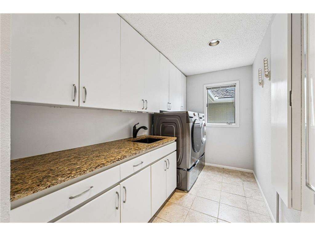 7423 Hyde Park Lane Edina MN 55439 7067402 image22