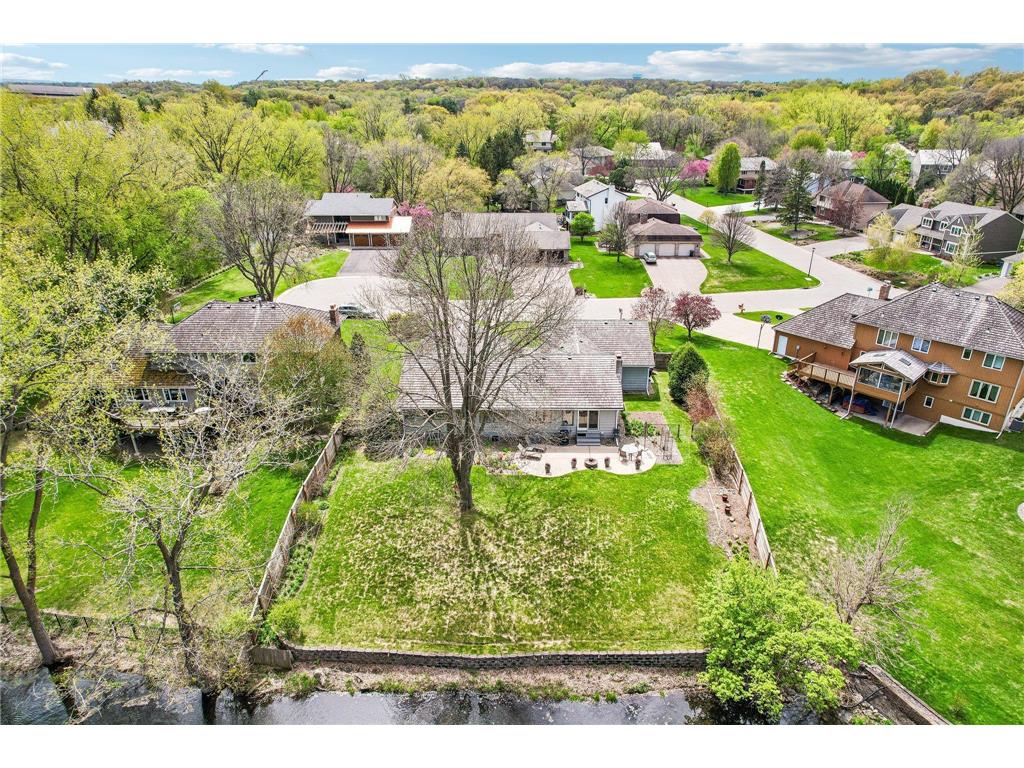 7423 Hyde Park Lane Edina MN 55439 7067402 image41