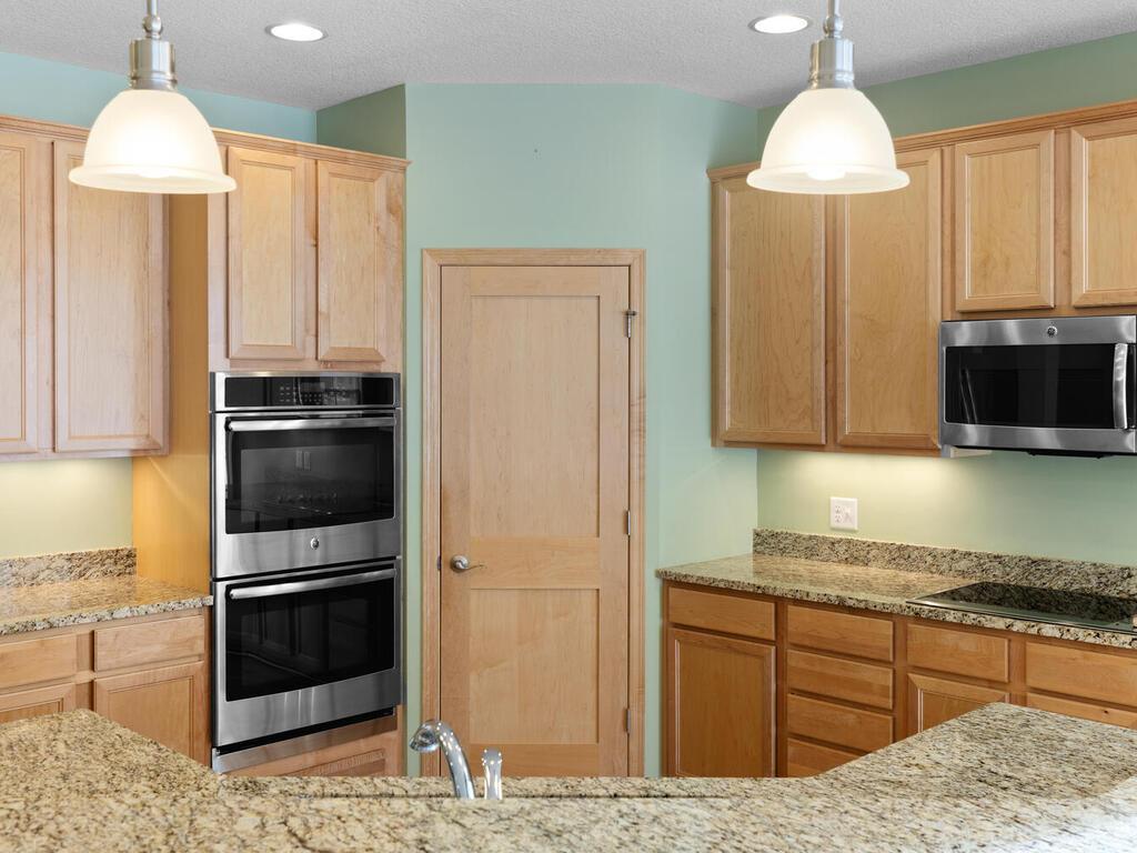 7425 Peony Lane N Maple Grove MN 55311 6808872 image22