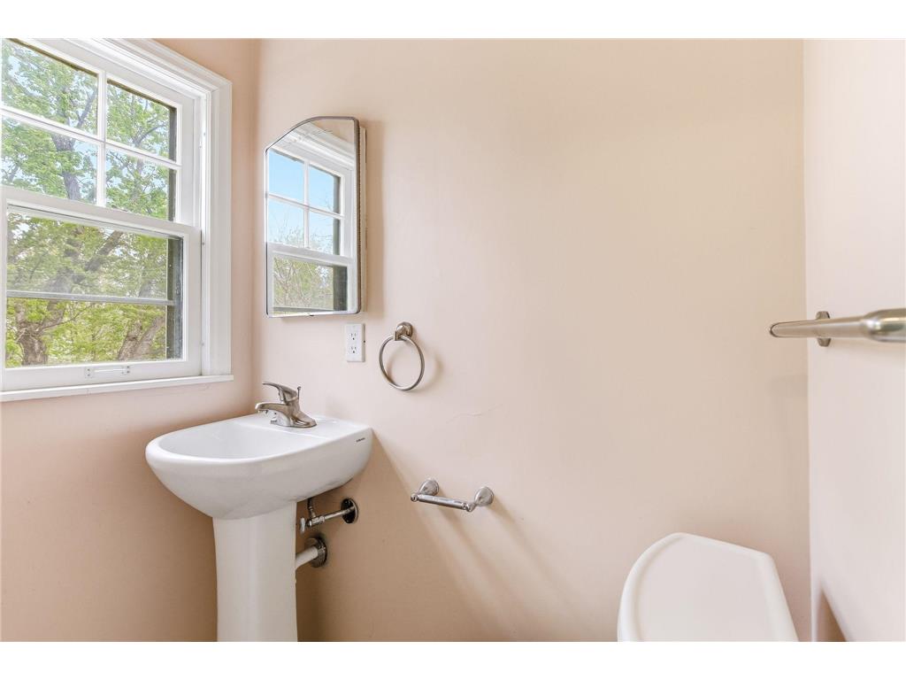7425 York Terrace Edina MN 55435 7066855 image23