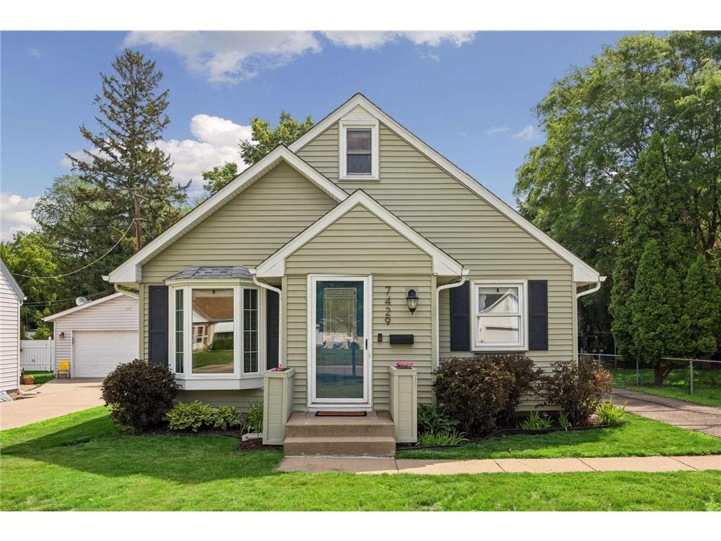 7429 Aldrich Avenue S Richfield MN 55423 7096809 image2