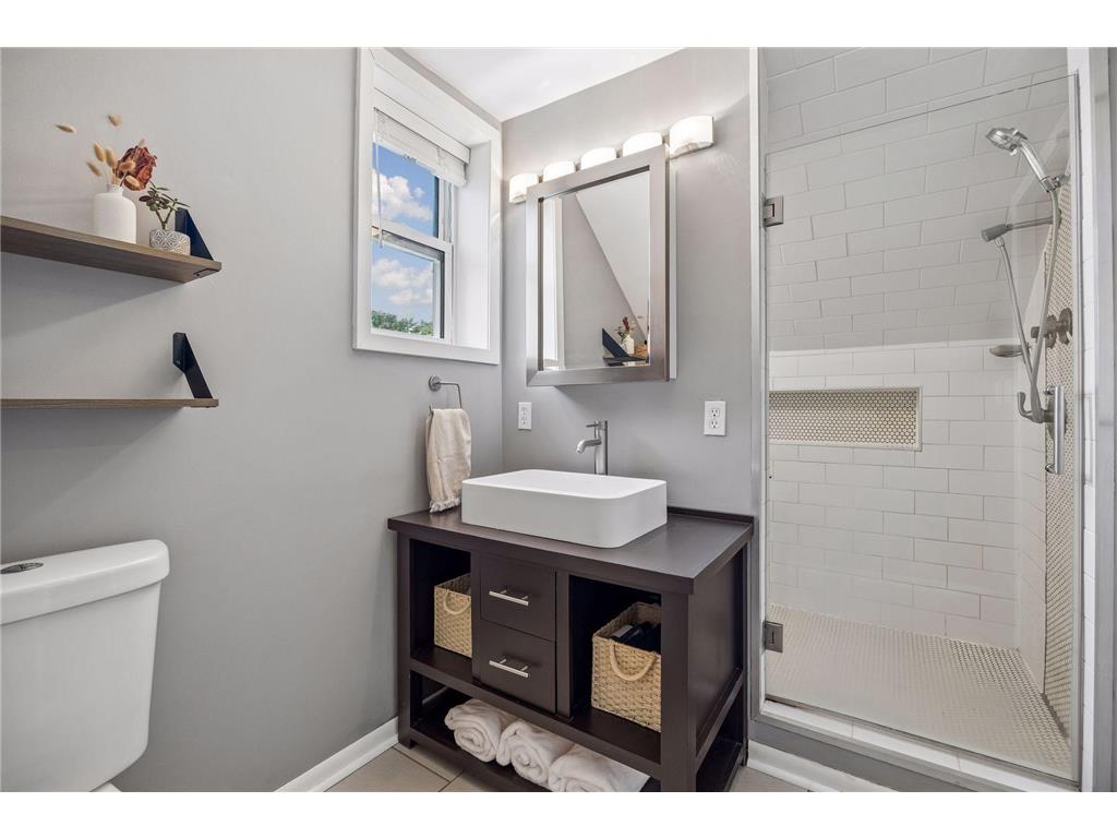 7429 Aldrich Avenue S Richfield MN 55423 7096809 image24