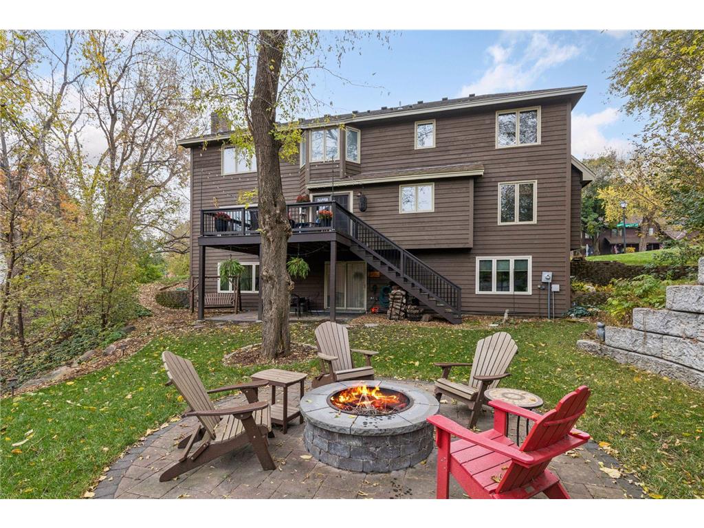 7429 Upper 136th Street W Apple Valley MN 55124 7057465 image1