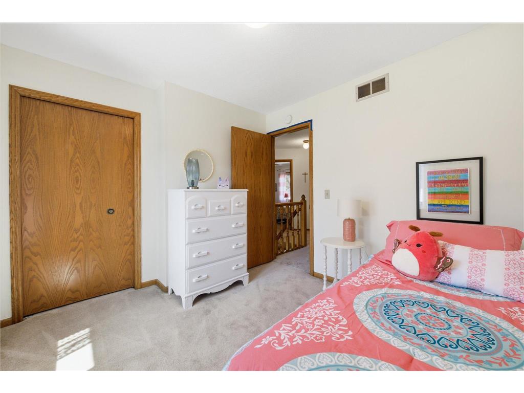 7429 Upper 136th Street W Apple Valley MN 55124 7057465 image20