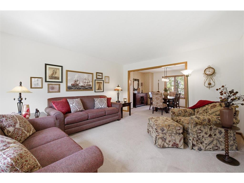 7429 Upper 136th Street W Apple Valley MN 55124 7057465 image5