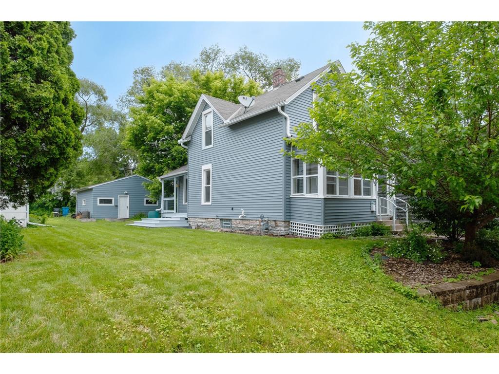 743 Armstrong Avenue Saint Paul MN 55102 6547535 image1