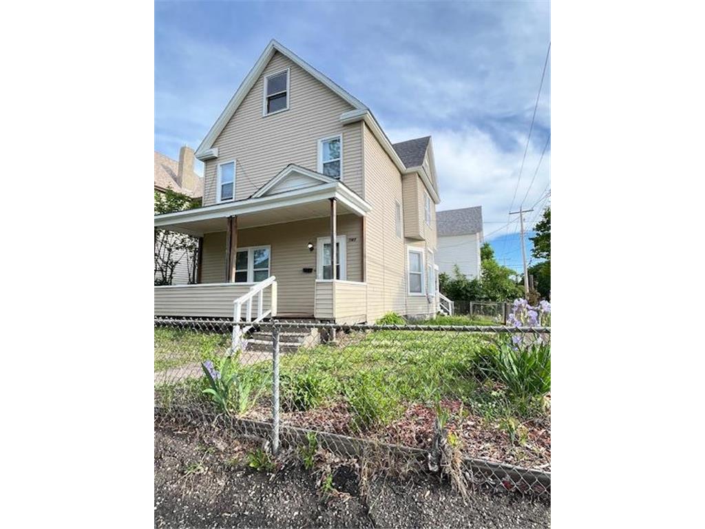 743 Charles Avenue Saint Paul MN 55104 7085312 image1