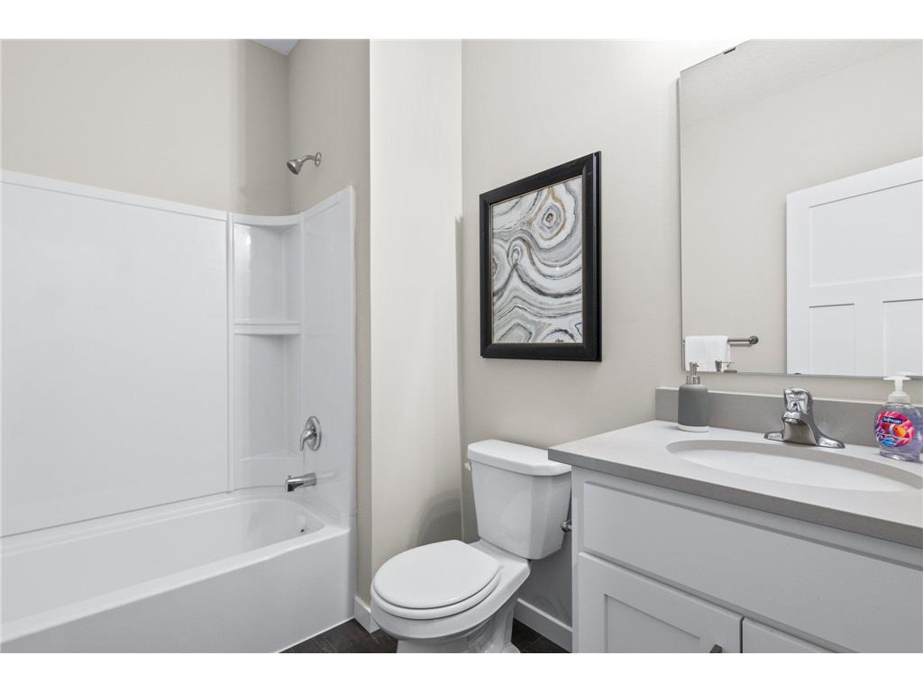 7430 Glengarry Place, Eden Prairie, MN, 55344 MLS 6460014 Edina Realty