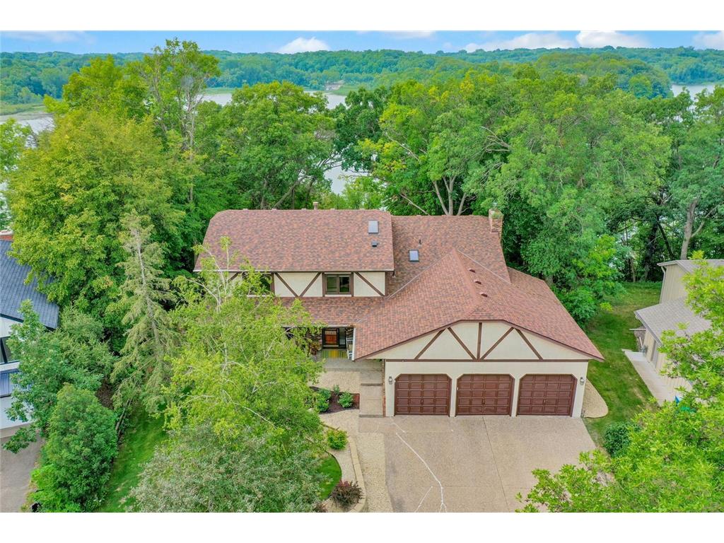 7431 Dallas Court N Maple Grove MN 55311 - Fish 6410411 image1