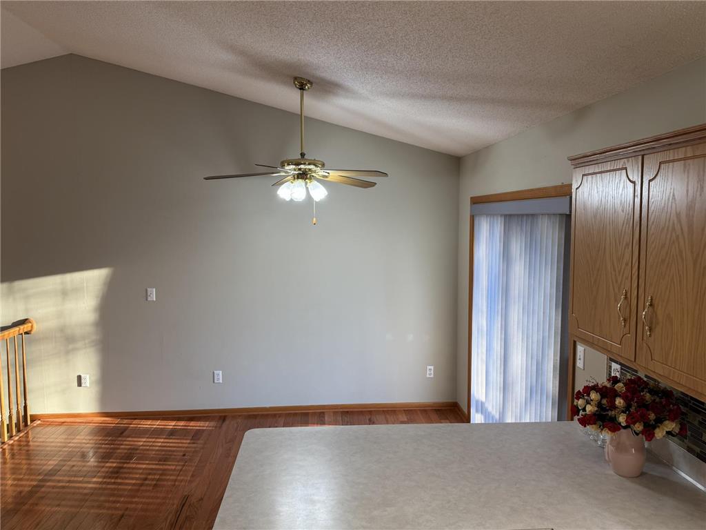 7431 Dupont Avenue N Brooklyn Park MN 55444 7062207 image10