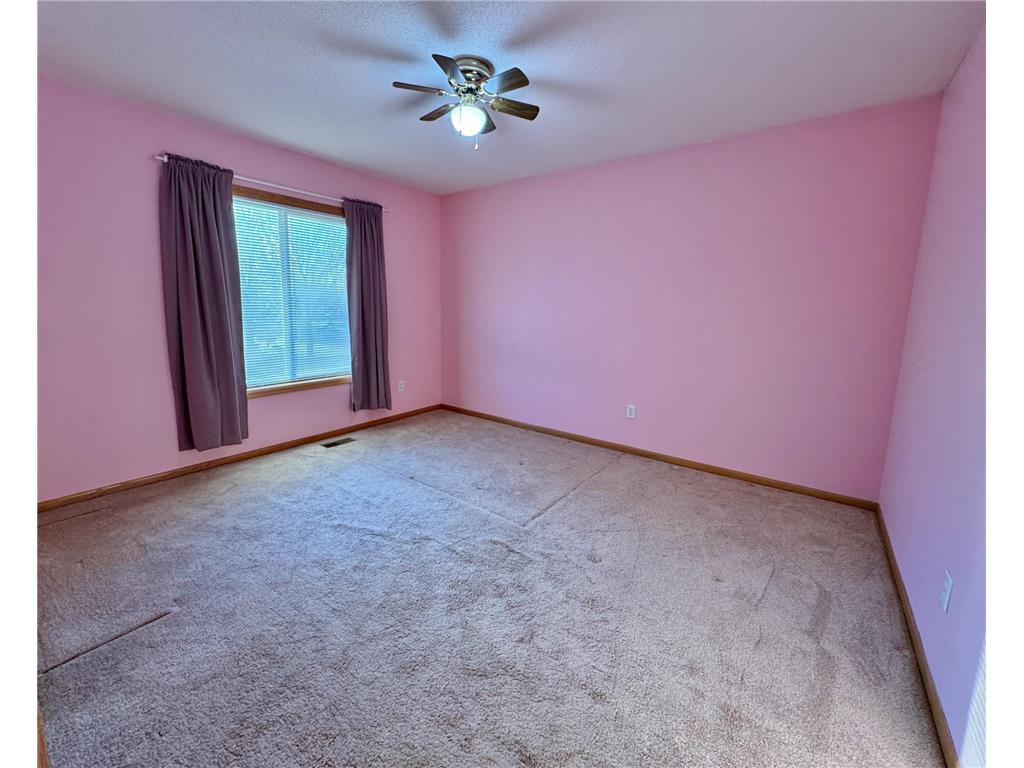 7431 Dupont Avenue N Brooklyn Park MN 55444 7062207 image11