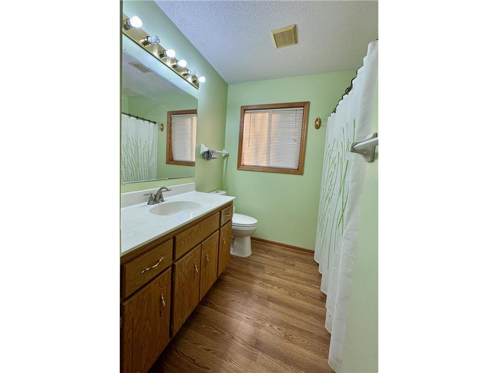 7431 Dupont Avenue N Brooklyn Park MN 55444 7062207 image12