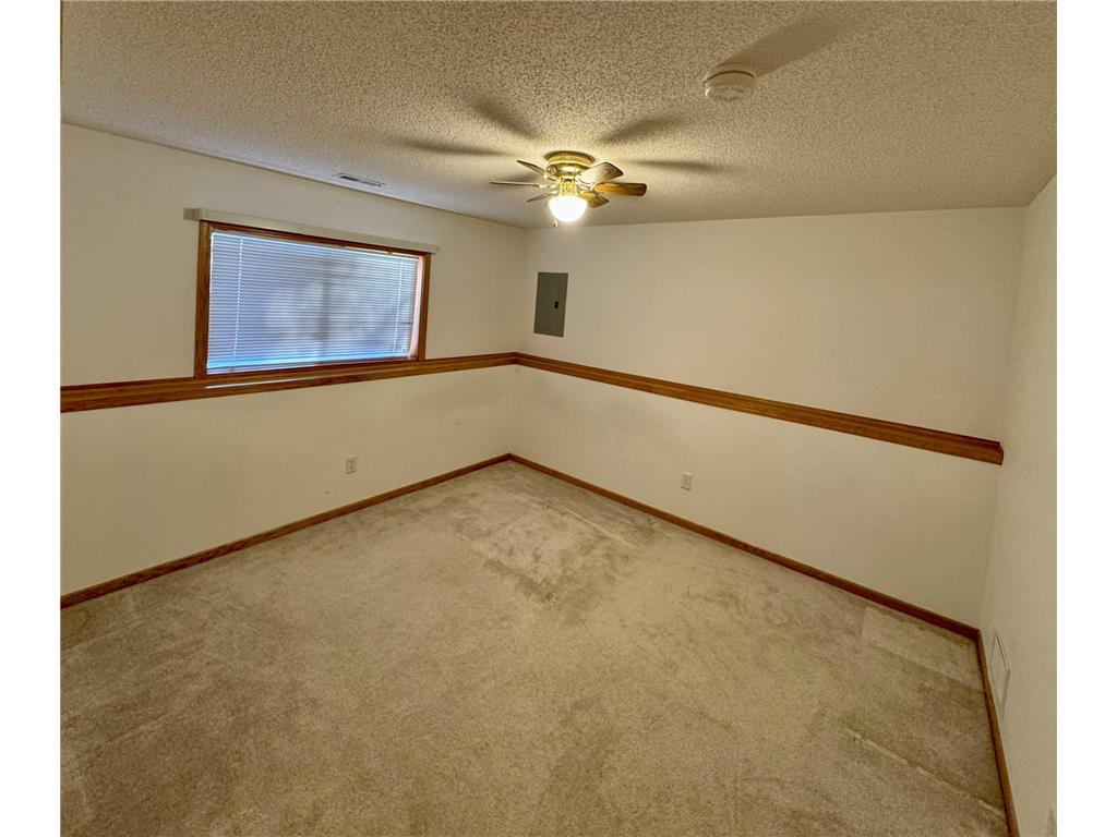 7431 Dupont Avenue N Brooklyn Park MN 55444 7062207 image17