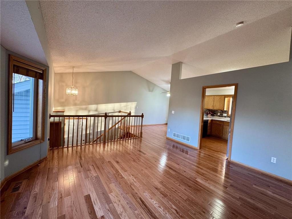 7431 Dupont Avenue N Brooklyn Park MN 55444 7062207 image7