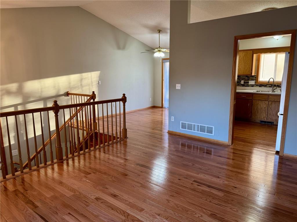7431 Dupont Avenue N Brooklyn Park MN 55444 7062207 image8