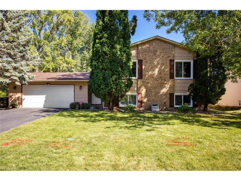 7432 Drew Avenue N Brooklyn Park MN 55443 6431995 image1