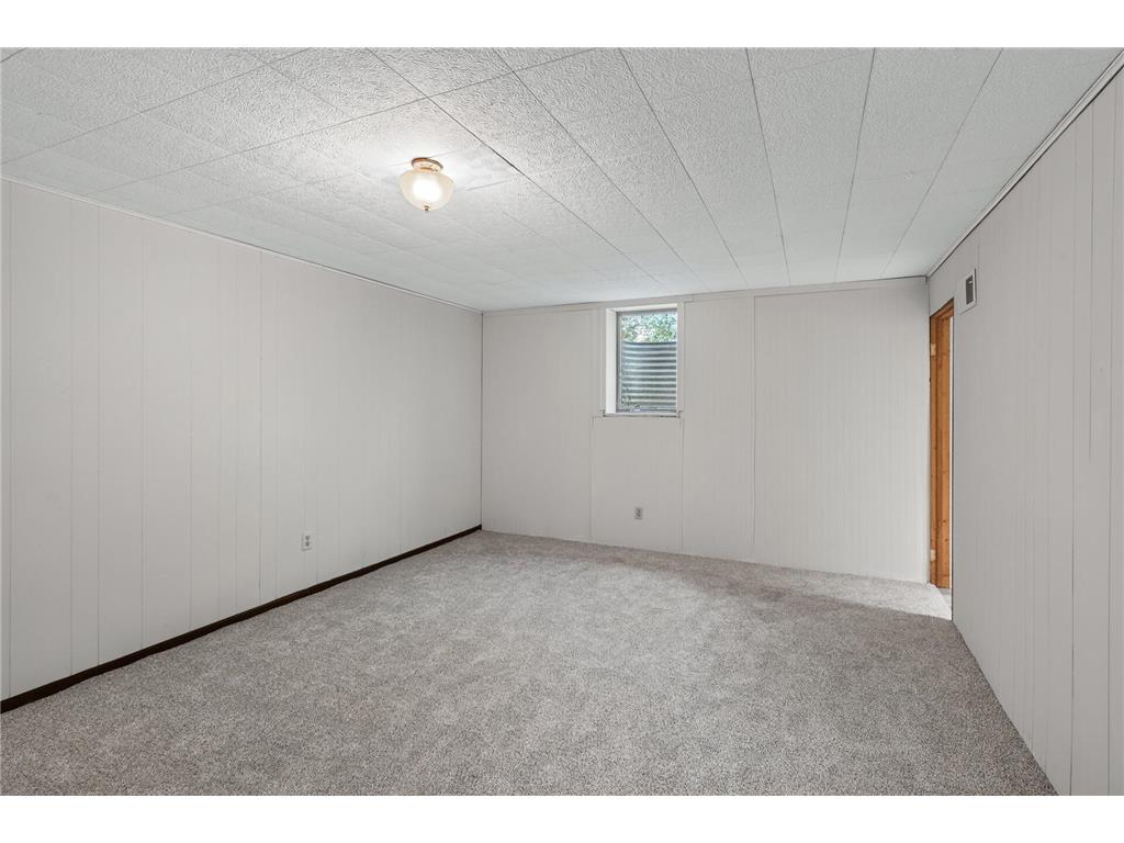 7432 Idaho Avenue N Brooklyn Park MN 55428 7102090 image17