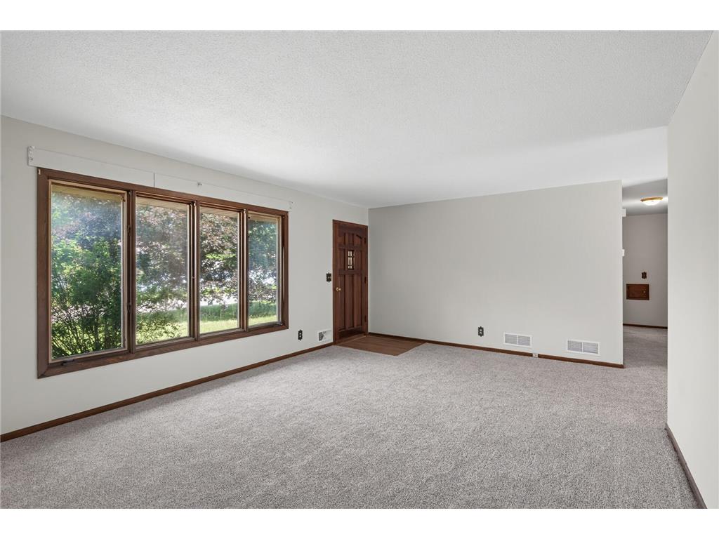 7432 Idaho Avenue N Brooklyn Park MN 55428 7102090 image5