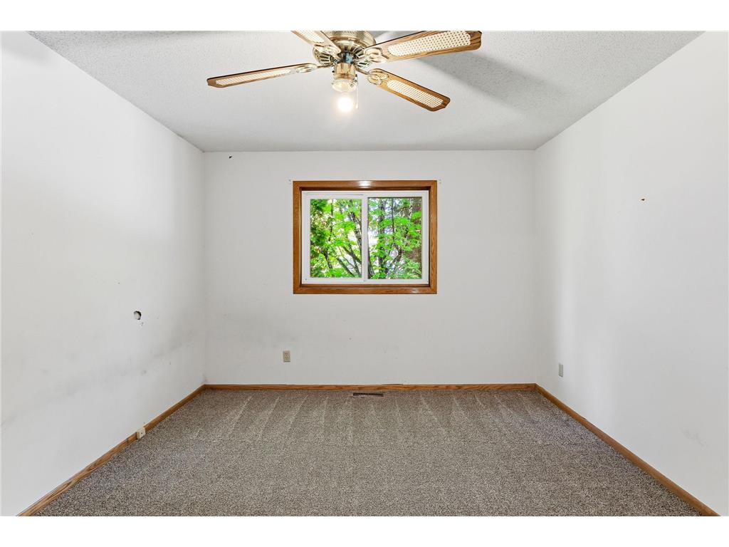7435 Kurt Street Loretto MN 55357 7097969 image16