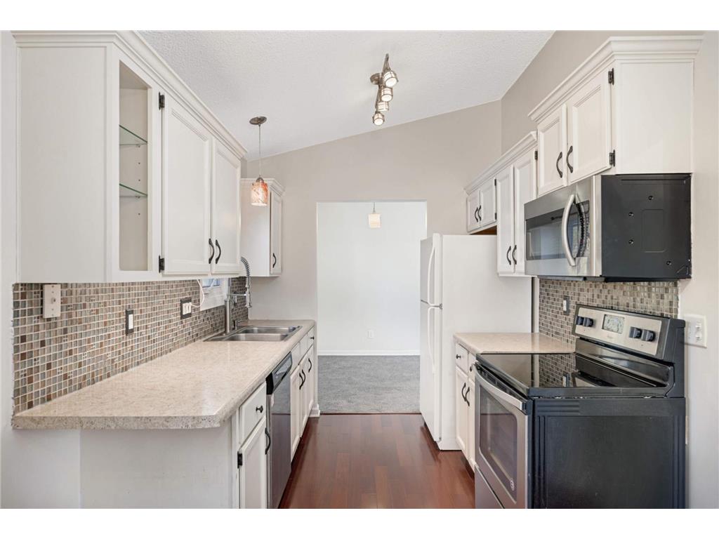 7437 Landau Curve Bloomington MN 55438 6644107 image1