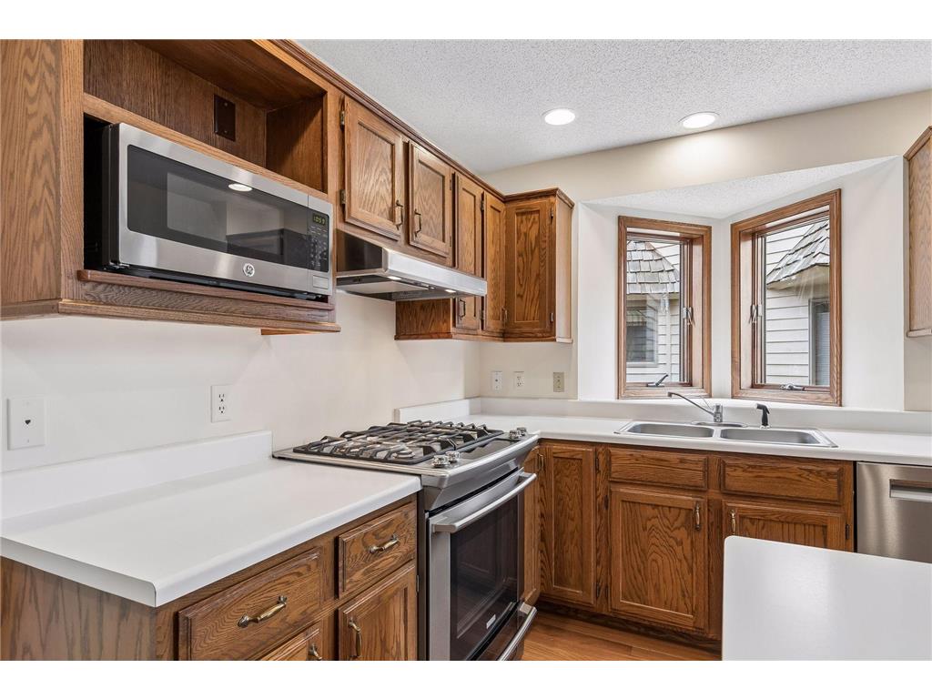 7438 Cahill Road Edina MN 55439 7025294 image22