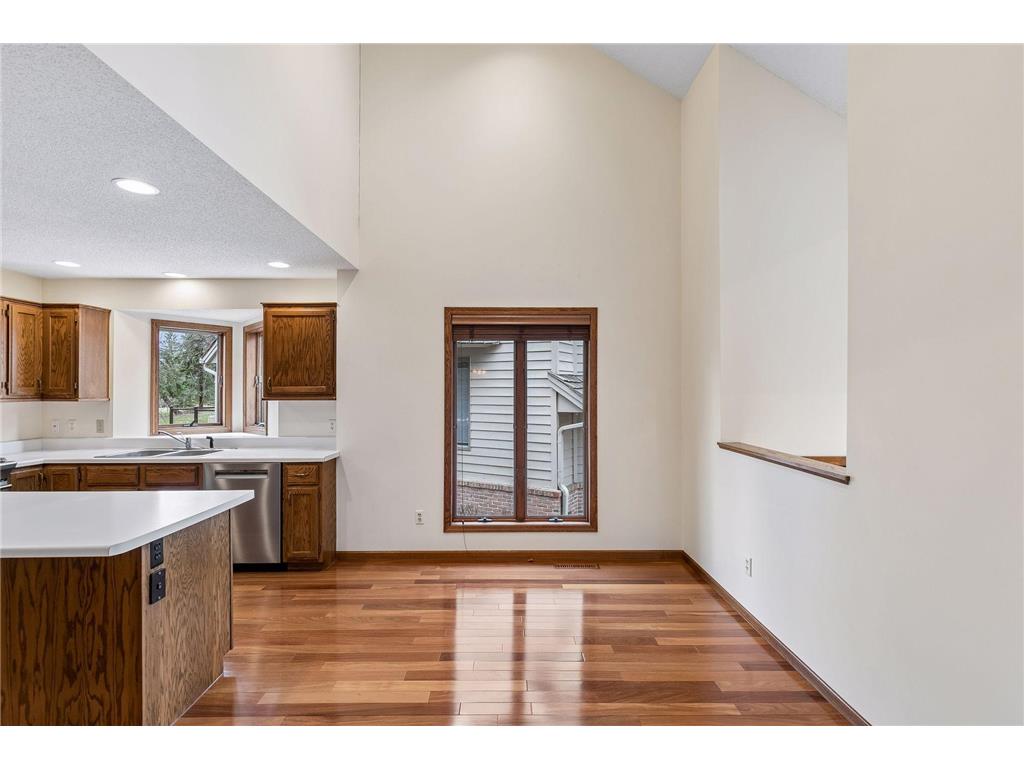 7438 Cahill Road Edina MN 55439 7025294 image24