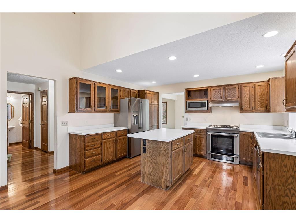 7438 Cahill Road Edina MN 55439 7025294 image26