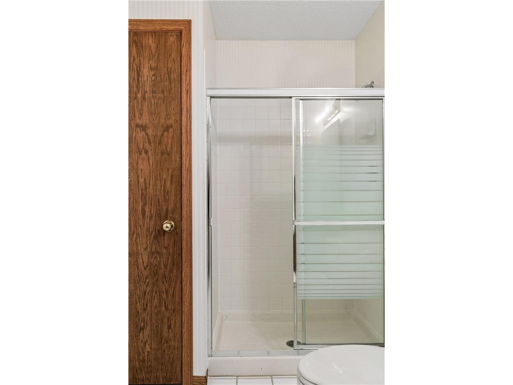 7438 Cahill Road Edina MN 55439 7025294 image44