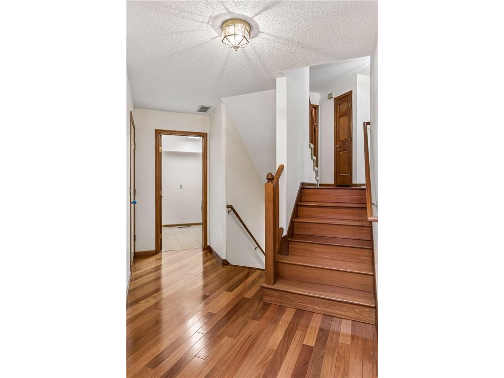 7438 Cahill Road Edina MN 55439 7025294 image8