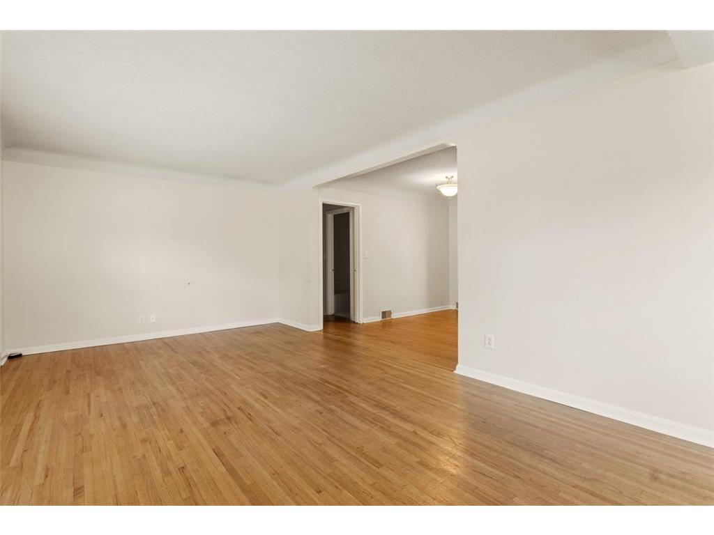7439 10th Avenue S Richfield MN 55423 7075292 image14