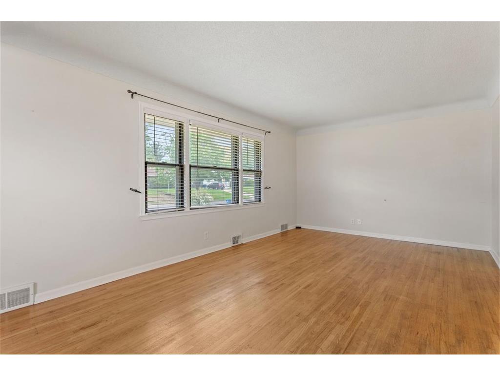 7439 10th Avenue S Richfield MN 55423 7075292 image15