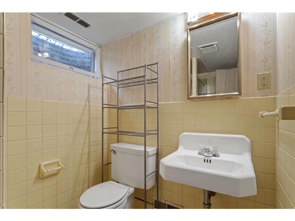 7439 10th Avenue S Richfield MN 55423 7075292 image18